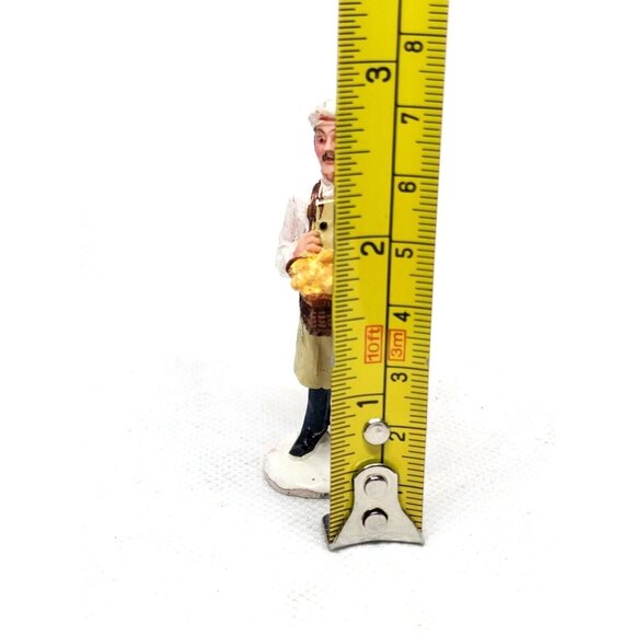 Vintage Rare  Lemax Baker With Basket Of Bread Figurine Home Décor Shelf Sitter - Picture 11 of 11